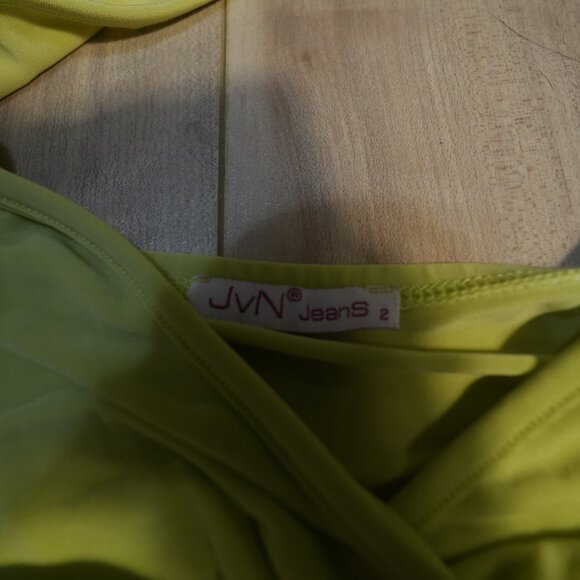 Y2K Summer Green Halter Top w/ Sparkle Flower Detailing - Size XS - Picture 4 of 5